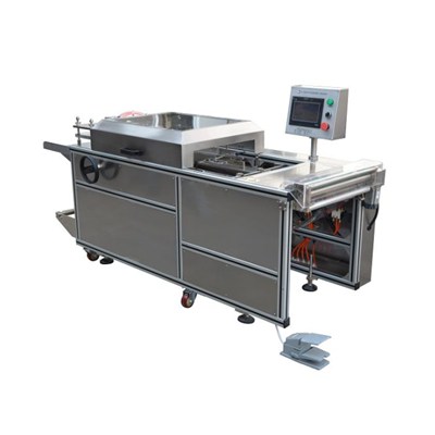 Semi-Automtic Cellophane Overwrapping Machine