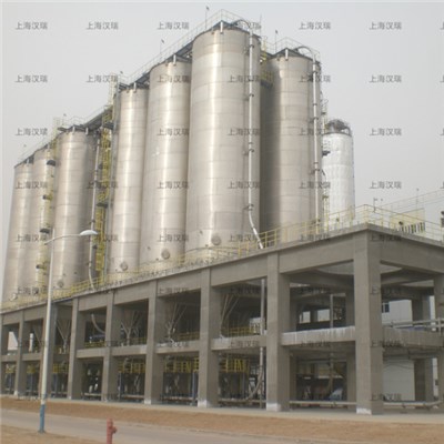 Pneumatic Conveying Device With Compressed Air