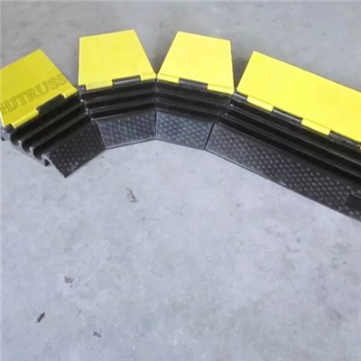 Bump Cover 3 Channel Rubber Cable Ramp 45° Turn