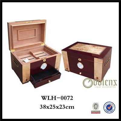 120 CT Desktop Wooden Cigar Humidor