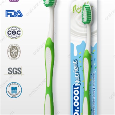 Simple Plastic Handle Toothbrush With Full Size Head