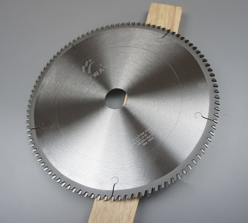 German standard tungsten carbide tiped circular cutting wood tct saw blade 