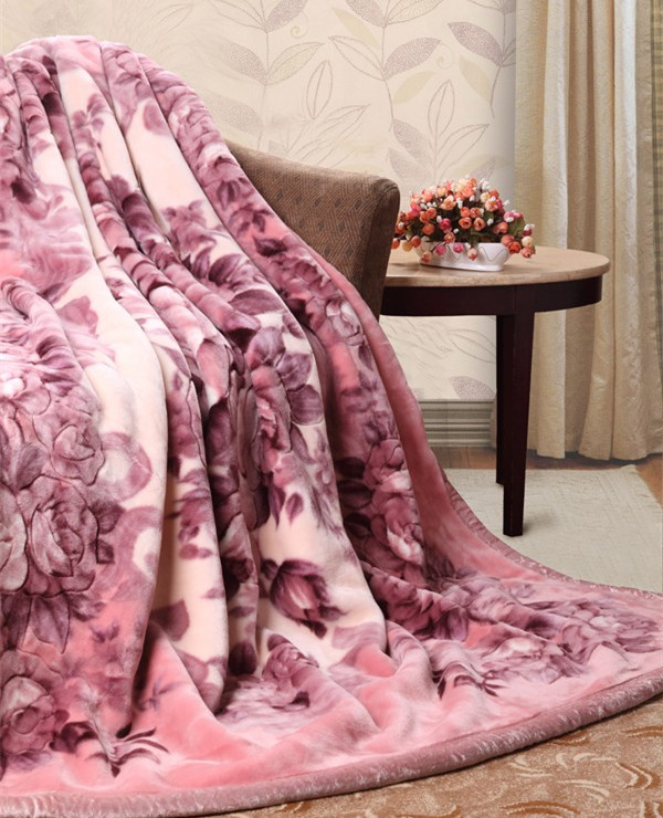 Warm soft flower printing double layer thick polyester raschel blanket