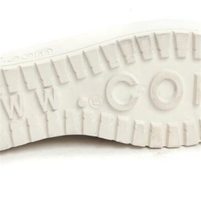 Multi-style four-season wear-resistant soles