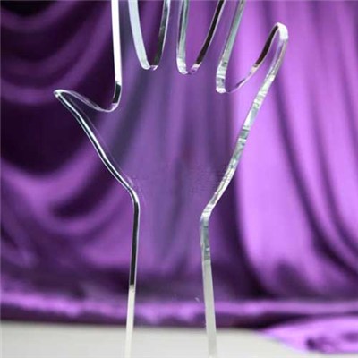 Unique Cutting Crystal Hand