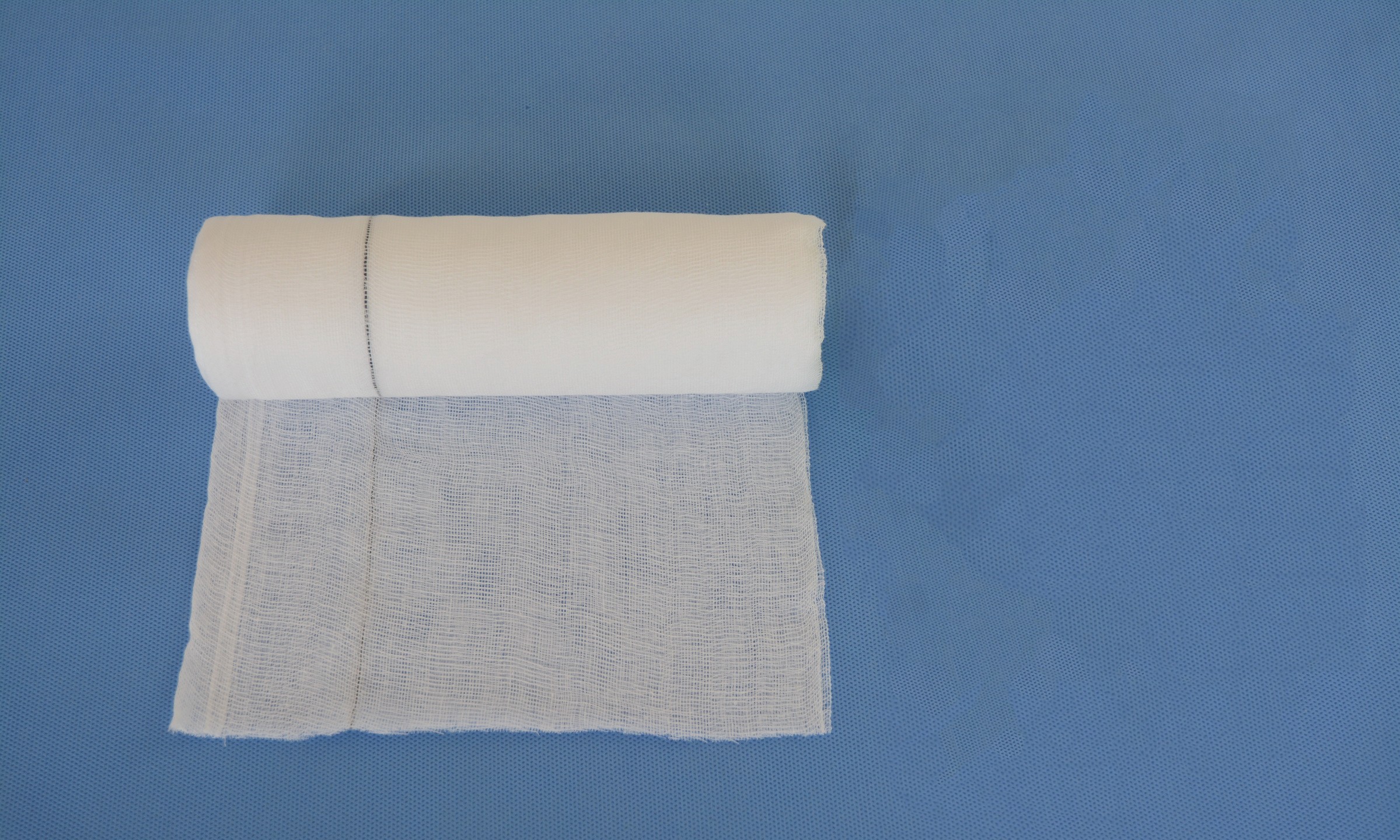 Wholesale medical disposable Absorbent Gauze roll, pacakged in craft paper