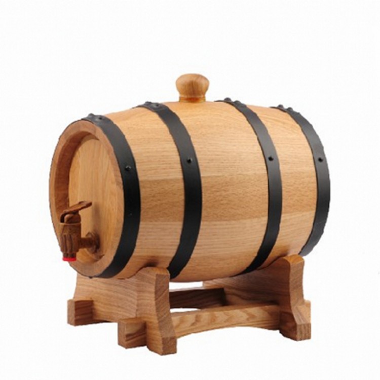 different size/capacity oak wine barrel
