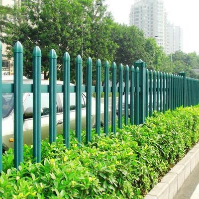 PVC Vinyl Fence, Spaced Picked Fence