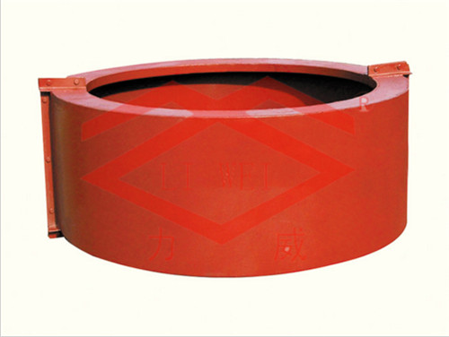 Flexible rubber joint buried protection device pretector