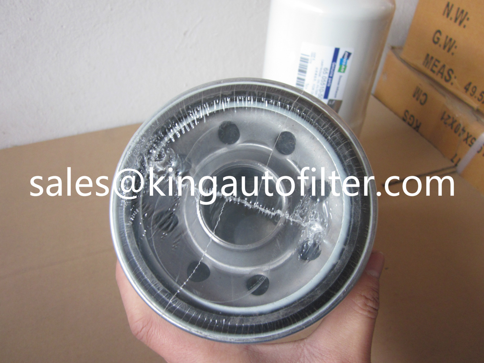 B DOOSAN Oil Filter Komatsu Equipment Made in china 