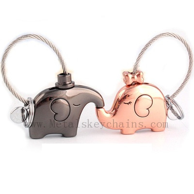 Valentine's Day Lovers Car Chains Creative Metal Pendants Gifts Key Chains