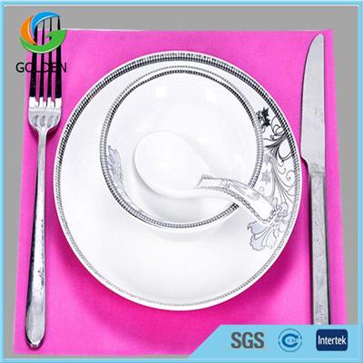 Eco-fridendly Nonwoven Dining Table Cloth/Restaurant Pp Spunbond Waterproof Non Woven Tablecloth