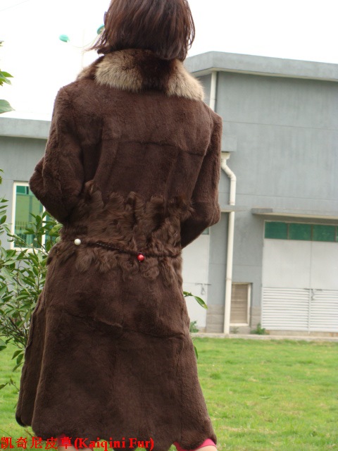 Кролик лисий мех воротника + цветной рукав костюма шерсть, длинный абзац, европейская версия S-051