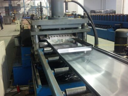 China Shelf plate roll forming machine supplier/production line