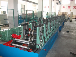 China Vineyard posts roll forming machine supplier/production line