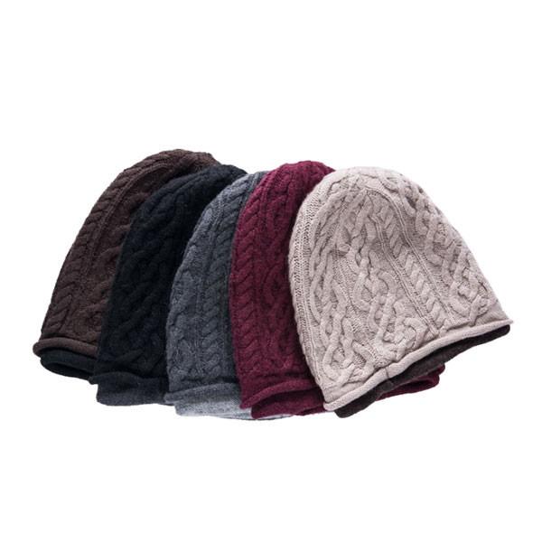 KNITTED HATS AND BEANIES