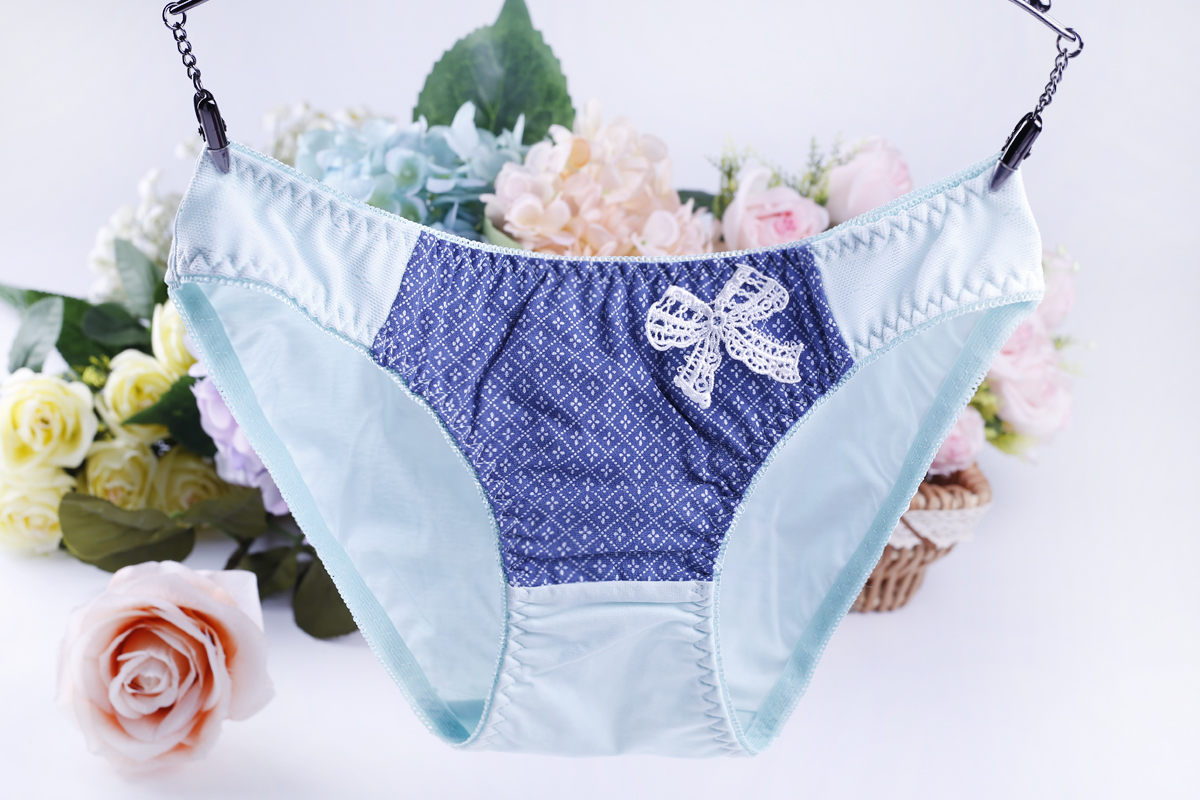 New Arrival Eco Friendly Fabrics Bow Low Waist Casual Brief Young Girl