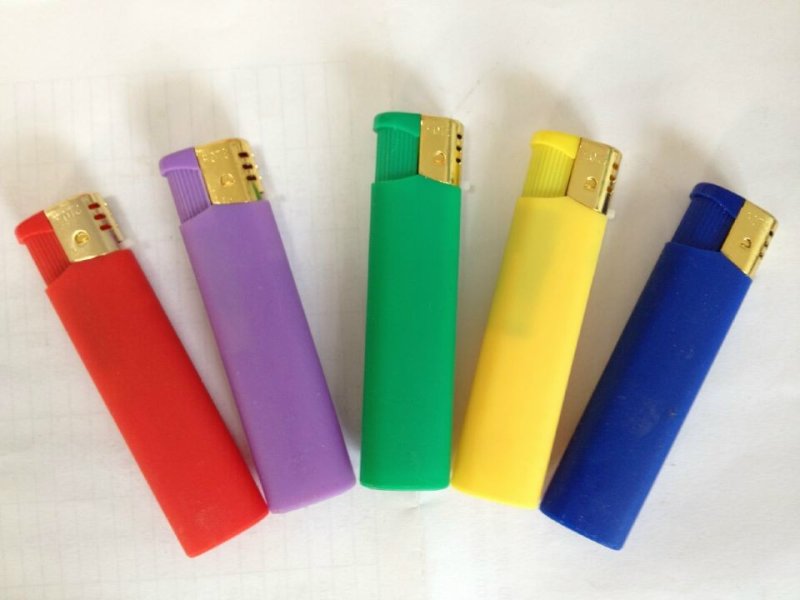 electronic gas lighters