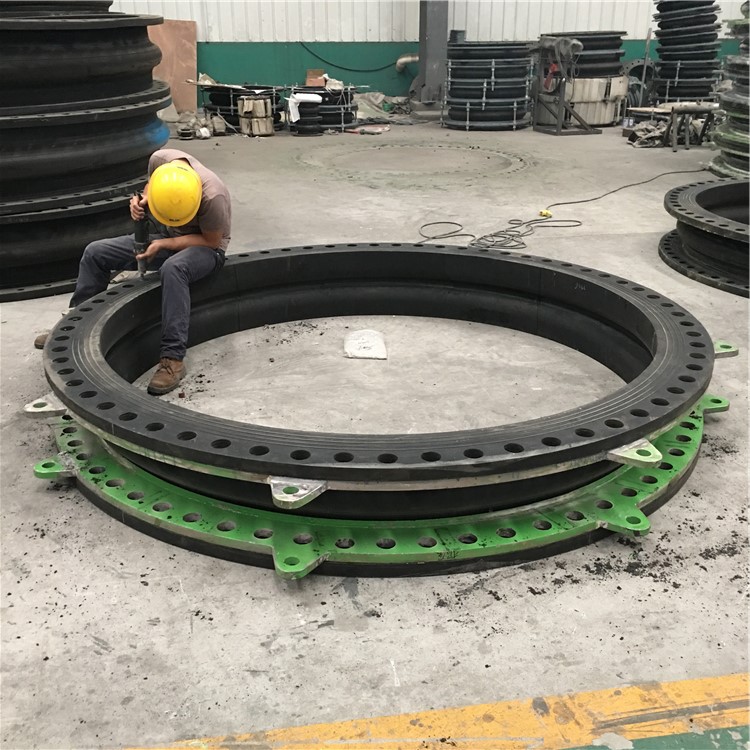 MD601 DN2400 pipeline joint flexible epdm rubber coupling