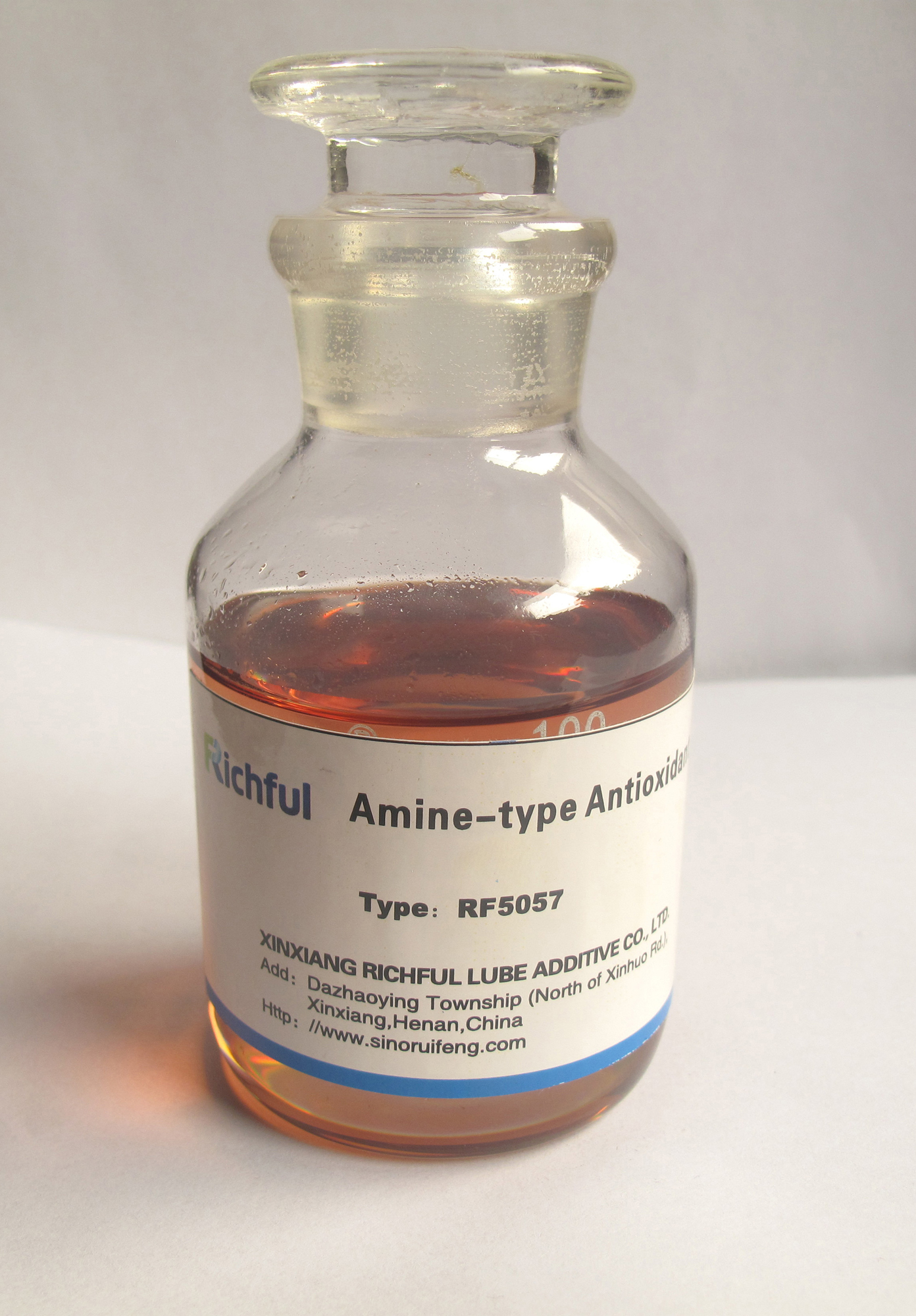 Высокотемпературные антиокислительные добавки с богатым смазкой Высокотемпературный антиоксидант Бутил-октилдифениламин RF5057