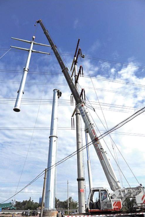  10kv high-strength anti-seismic galvanized Transmission steel tube pole