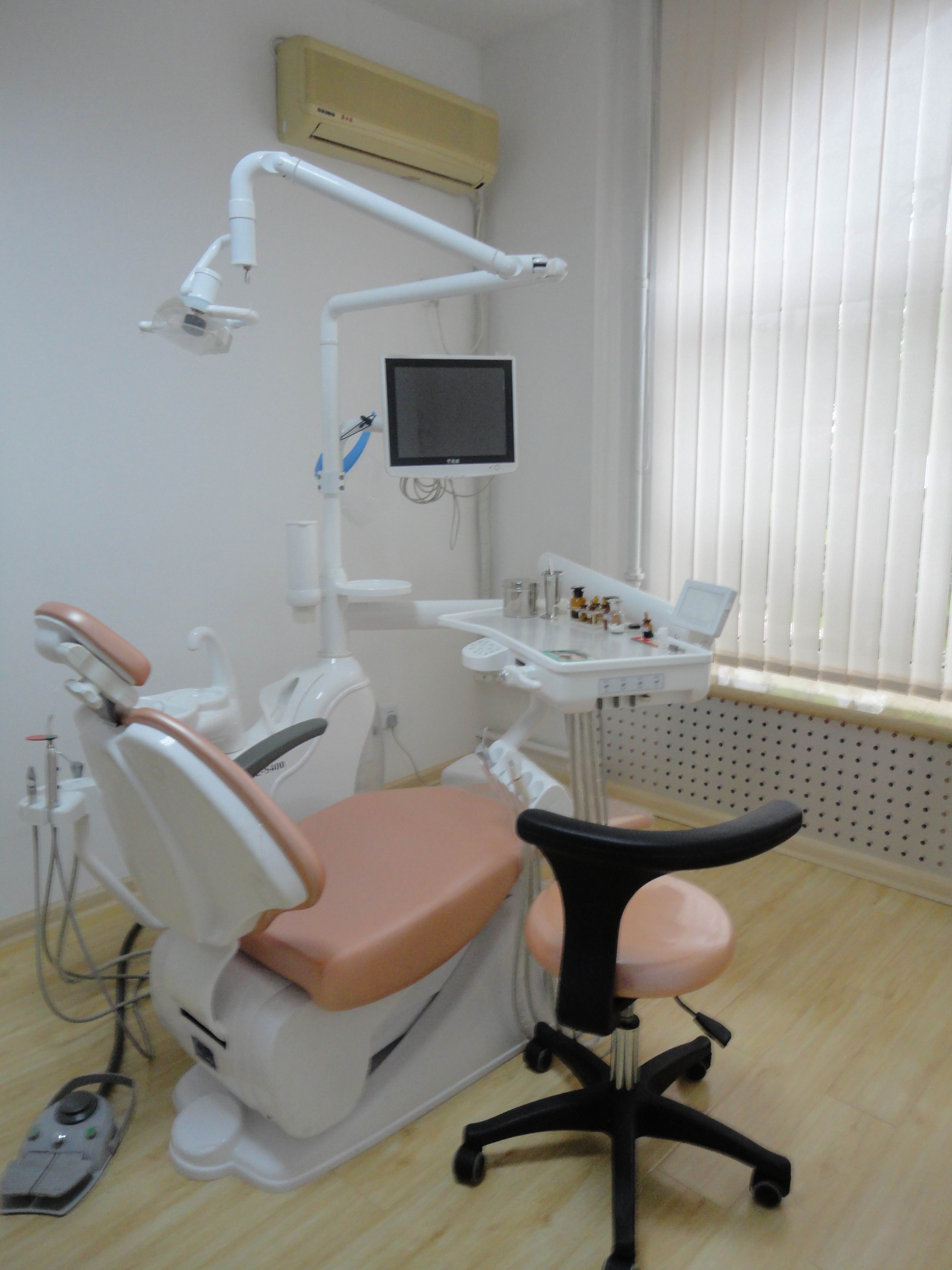 Стоматологическая клиника в Даляне