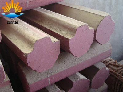 Glass furnace structure and various parts of refractory materials