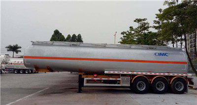 39cbm good quality Large capacity Fuel Tanker with tri-axle