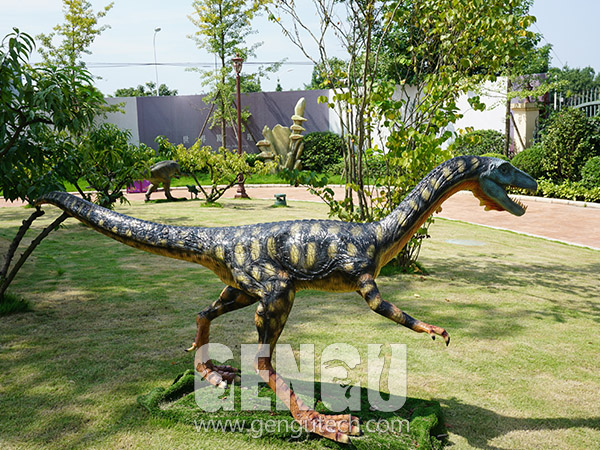 Fiberglass Velociraptor(#GG-1396)