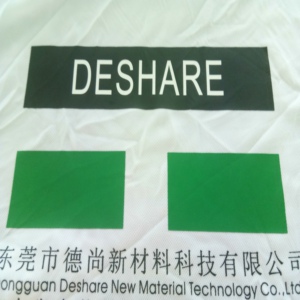 Matte waterbase rubber ink for screen printing for top covering