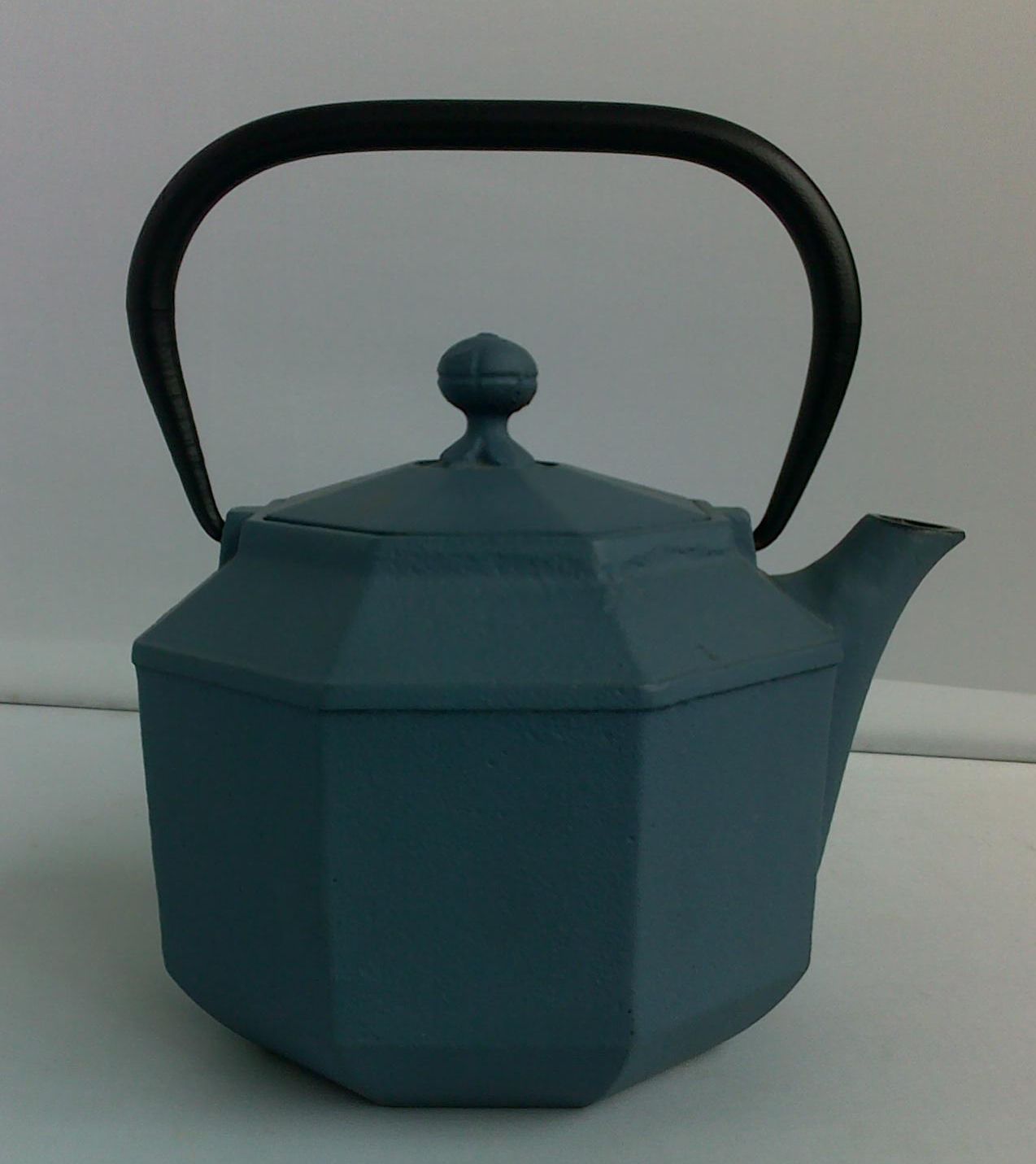 铸铁茶壶