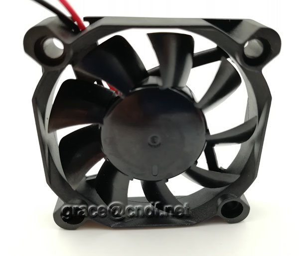  CNDF 24V DC Brushless Axial Flow Cooling Fan 5010 50*50*10 50x50x10mm sleeve bearing 24VDC 0.09A 1.08W 4000rpm