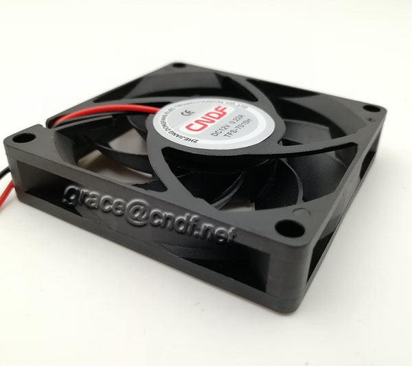 CNDF from china factory provide silent dc cooling fan 80x80x15mm  12VDC 24VDC with sleeve and 2 ball bearing TFS-8015H