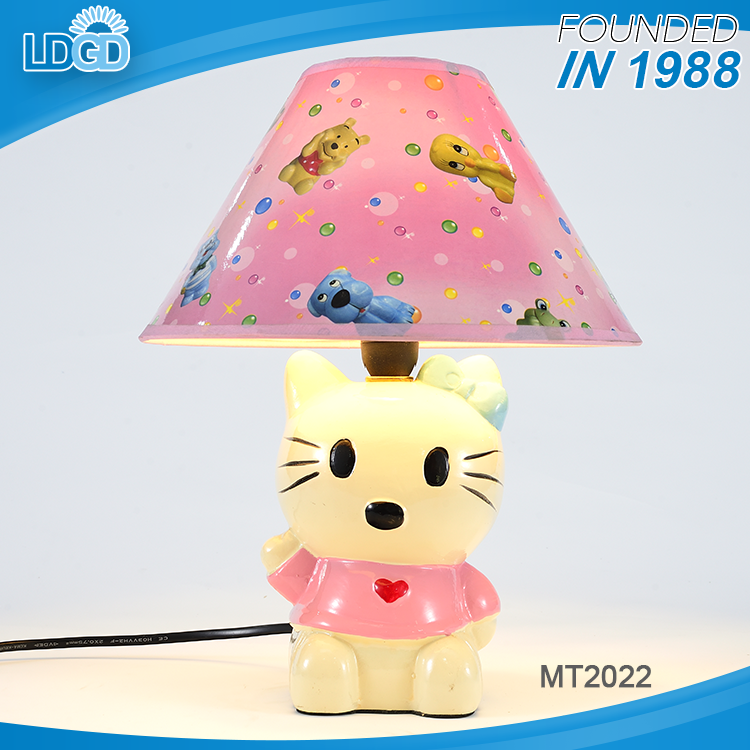 Manufacturer Supply modern design home hotel decorative table lamp cute kids ceramic table light made in china