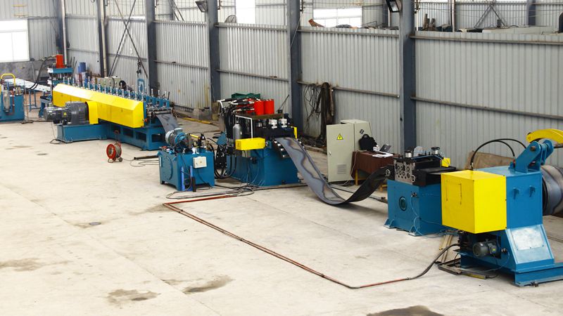 C post roll forming machine