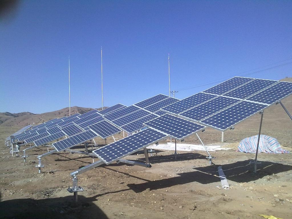 PV Tilted Single-axis Solar Tracking System for Hot Selling