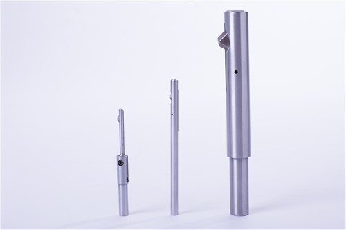 Front and back deburring and chamfering tool with replaceable blades