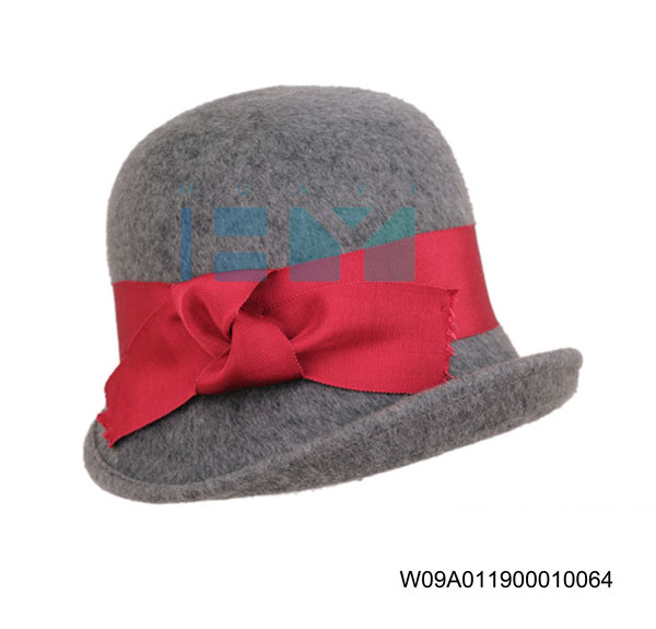 Cloche hat, WOOL FELT HATS