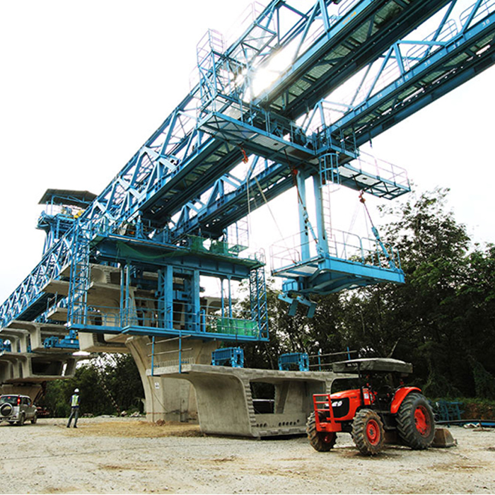 Сегментальная сборка бетона 1500Т запуск gantry машина для проекта шоссе