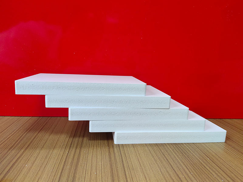 PVC Celuka Foam Sheet / 20mm 0,40 density  PVC FOAM SHEET