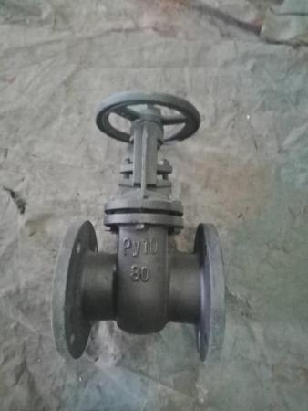 Cast iron gate valve 10 $