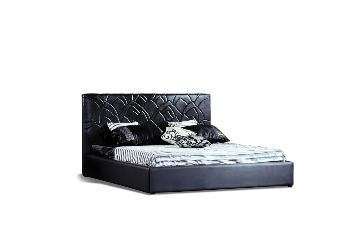 Modern leather bed 389