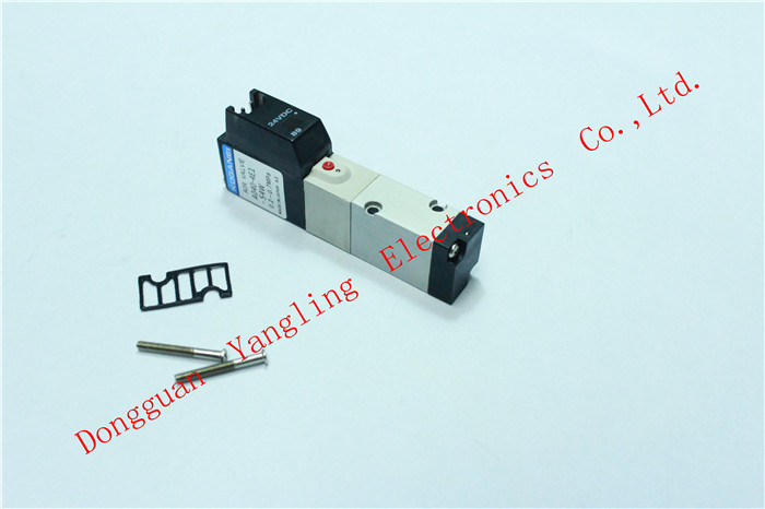 SMT Parts KM1-M7162-11X Yamaha YV100TT Upper and Lower Solenoid Valve A040E1-54W in Stock