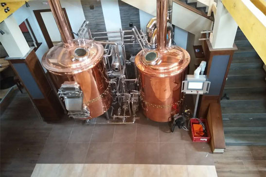 Three vessel combined brewhouse (German style)