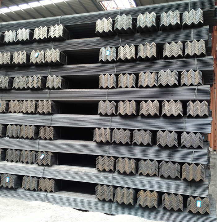 Quality hot-dipped galvanized steel angle at competitive price