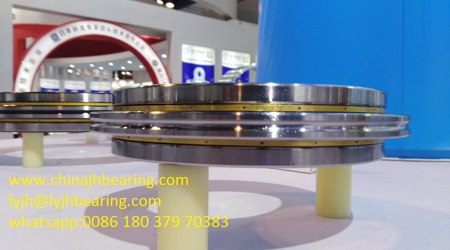 YRT580 rotary table bearing China manufacture/supplier,580x750x90mm in stocks