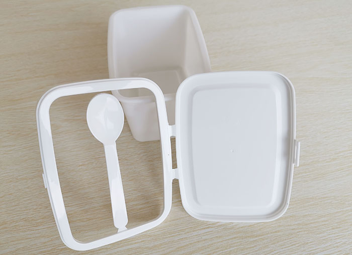 Disposable PET lunch box manufacturer