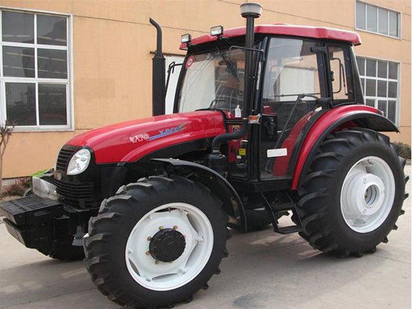 YTO-X804 tractor