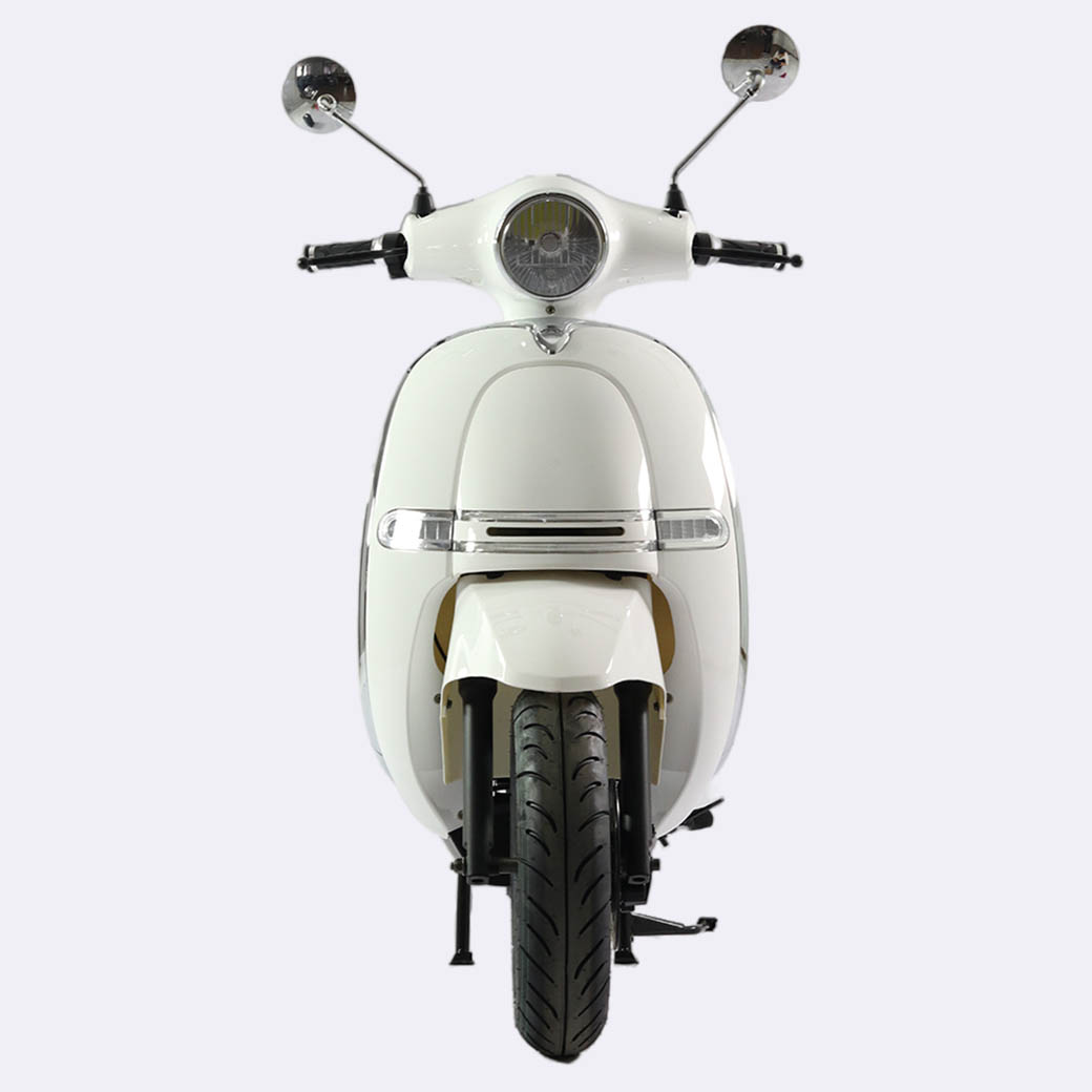 4000W Europe High Speed Electric Motorcycle Swan