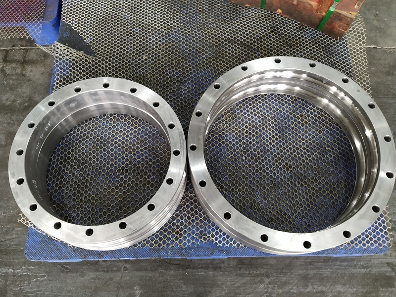 Slewing bearing 010.35.440 the dimension:550x320x85mm